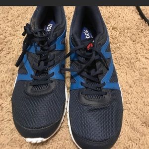 Men’s Reebok size 8